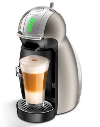 Cafetera Dolce Gusto con cajón y dispensador
