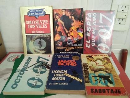 LIBROS JAMES BOND
