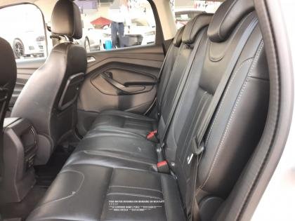 EQUIPADA ESCAPE 2015
