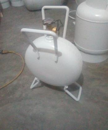 MINI TANQUE PORTATIL DE 2 KG