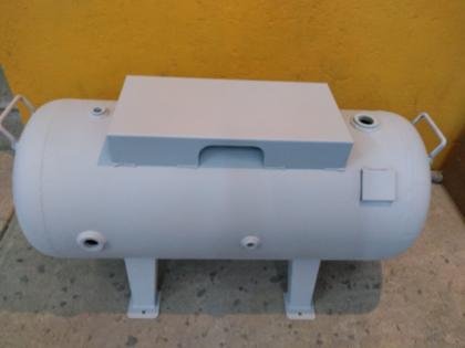 TANQUE NEUMATICO HORIZONTAL DE 235 LITROS