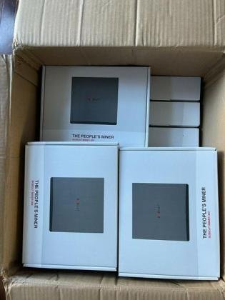 Bobcat 300 Hotspot Miner HNT Helium US915 UK/EU 868