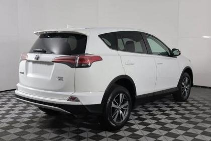 TOYOTA RAV4 2018