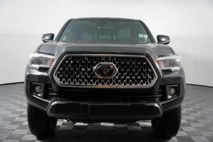 TOYOTA TACOMA 2018