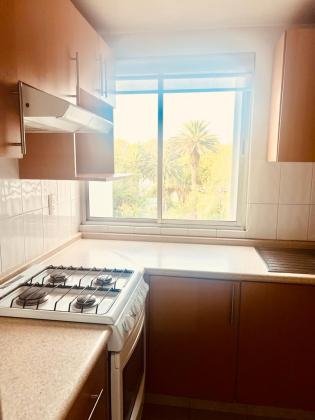 Amplio e iluminado depto , 3 rec, 2 ba, 2 gar, listo para habitar, en BJ