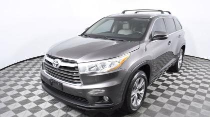 TOYOTA HIGHLANDER 2015