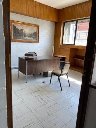 Se rentan oficinas con amplio espacio de trabajo
