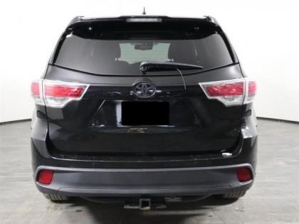 TOYOTA HIGHLANDER 2015