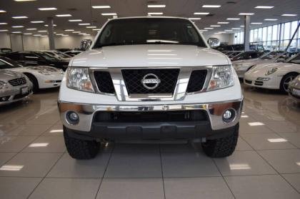 NISSAN FRONTIER 2014