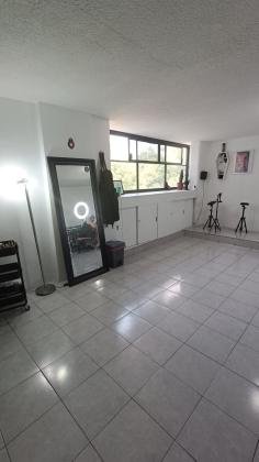 Oficina lista para operar c/espacio abierto y excelente ubicación, Condesa