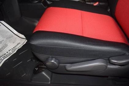 TOYOTA FJ CRUISER 2012