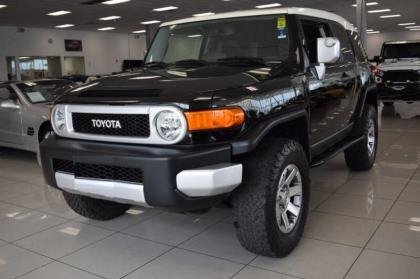 TOYOTA FJ CRUISER 2013
