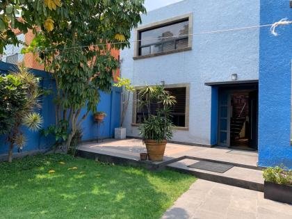 Casa en Fraccionamiento Privado con Excelente Ubicación y Amplios Espacios en Bosques de Tetlameya