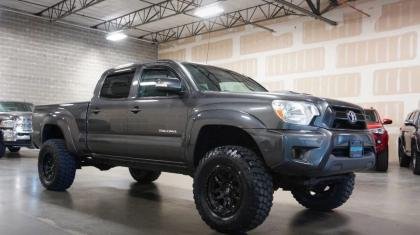 TOYOTA TACOMA 2015