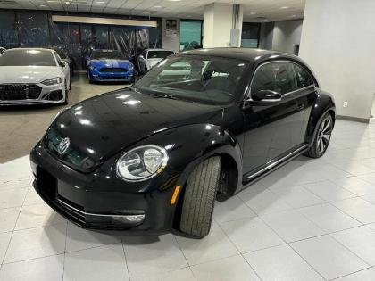 VOLKSWAGEN BEETLE 2012