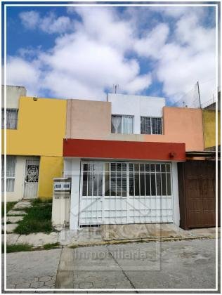 Vendo casa equipada en el Refugio Magisterial, Puebla, Pue.