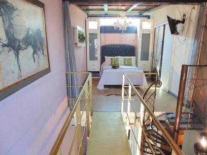 ¡Ven y quédate con nosotros por un mes completo de comodidad y conveniencia!