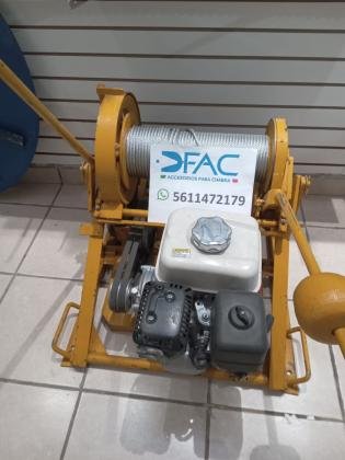 RENTA DE MALACATE MANUAL DE 500KG CON MOTOR A GASOLINA