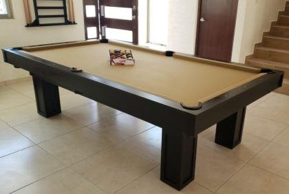 MESA DE BILLAR, DISEÑO CLASICO.