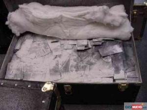 Solución SSD para limpiar billetes negros y manchados.